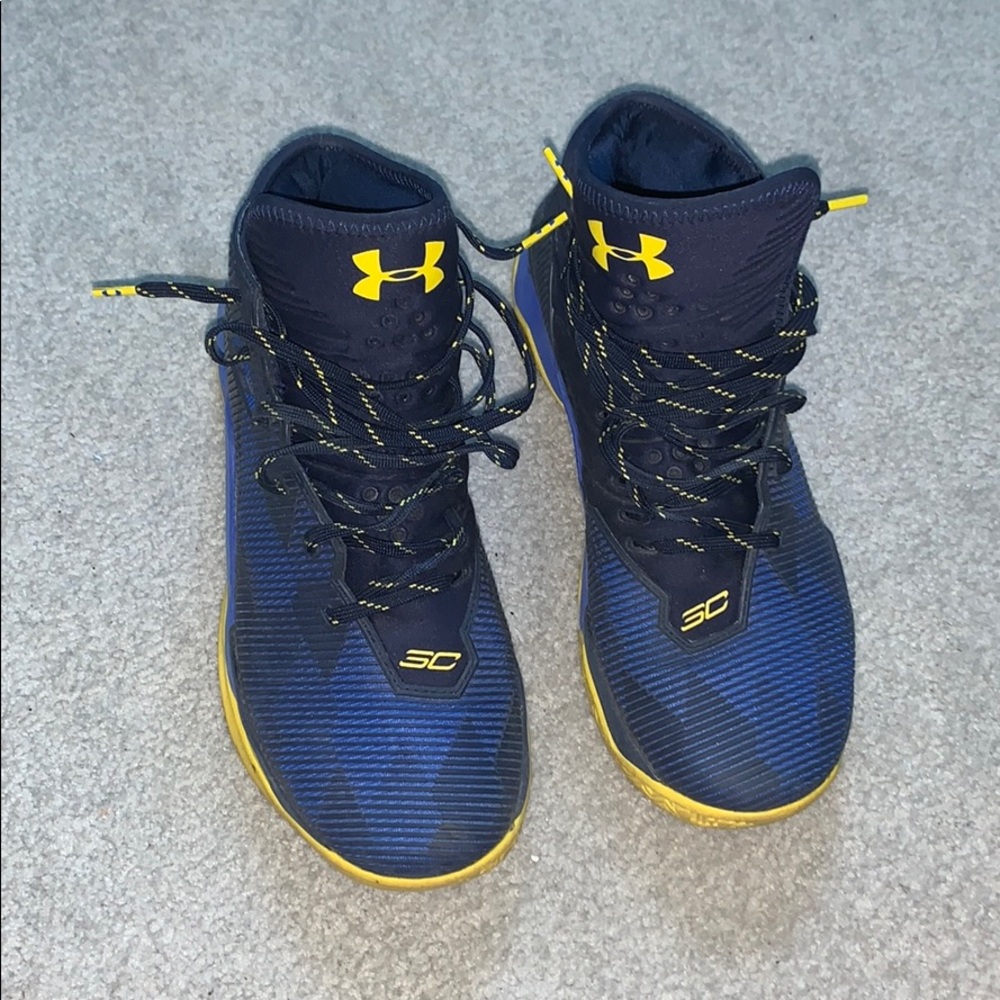 steph curry under armour basketball shoes